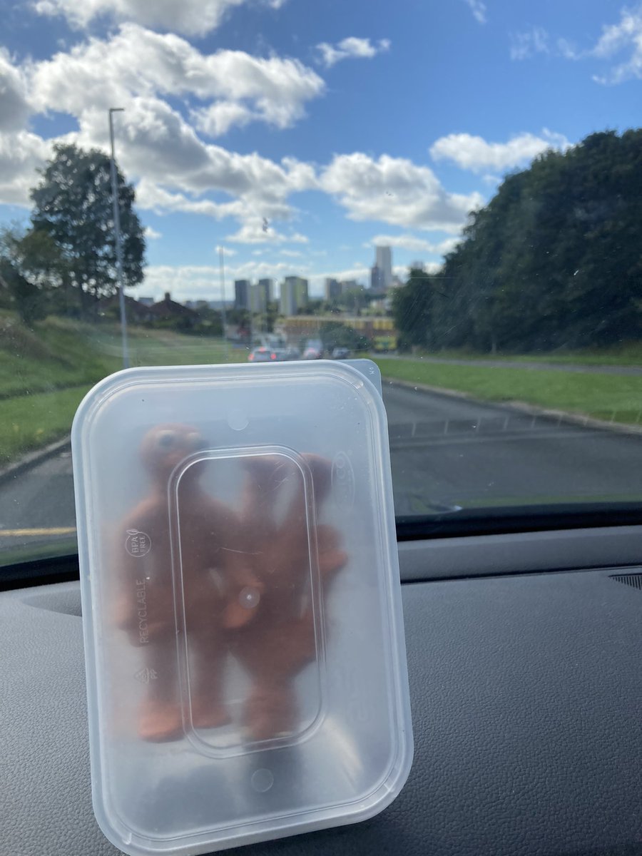 BellyDG's tweet photo. @MorphLDN @leeds @PeteLordAardman we are packed &amp; on the road to hunt out our morph cousins in London. Hope to find them all after kicking it off at the Scoop #morelondon Tomoro morning! Wish us luck. Em Dan Loz Elsie Lillie Emilia and George - timetravellin Morph fanatics #fun https://t.co/wLGEZk6As0