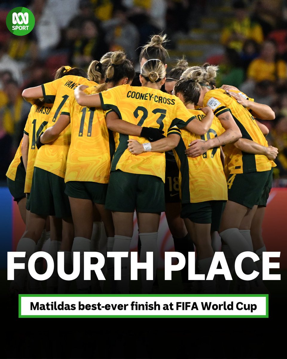 abcsport's tweet photo. THANK YOU MATILDAS 💚💛

Still plenty to smile about! What an incredible tournament.

Listen on the ABC Listen app: https://t.co/MVuVvpSXu9 #FIFAWWC https://t.co/BaIM0njMTv