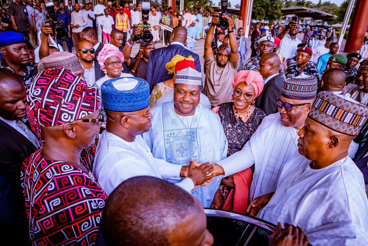 comrademahmud's tweet photo. VP SHETTIMA AT RECEPTION IN HONOUR OF SGF, COUNSELS POLITICAL LEADERS ON UNITY, SELFLESS SERVICE

As North-Central leaders honour the Secretary to the Government of the Federation (SGF), Sen. George Akume, the Vice President, Sen. Kashim Shettima has called on present and aspiring political office holders to emulate the SGF’s virtues, putting the interest, unity and progress of the nation above personal or sectional gains.

https://t.co/OxZDHbxC00

@ameen_amshi @BashirAhmaad @kujarima @Mr_Mtag