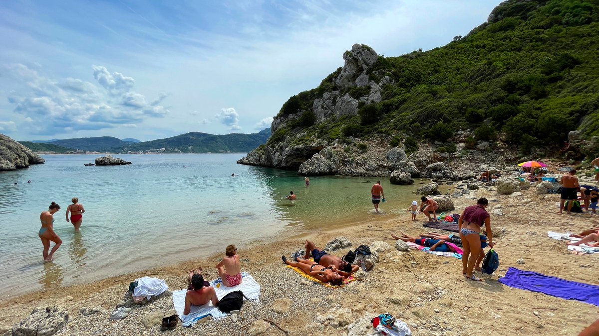 VisitCityTravel's tweet photo. Discover the hidden gem of Porto Timoni, Corfu 🏞️🇬🇷 A double beach delight separated by a lush green headland, offering breathtaking Ionian Sea panoramas. A true paradise for nature lovers and beach enthusiasts in Greece 🇬🇷
https://t.co/bbHjZ871aO

#PortoTimoni #Travel #Corfu https://t.co/UDa7bl80ZG
