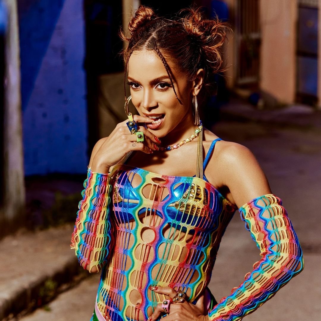 updatecultura's tweet photo. Rolling Stones Índia sobre Anitta:

“Não temos uma próxima Shakira ou mesmo Jennifer Lopez há décadas e não há ninguém melhor do que Anitta para isso.” https://t.co/ttdkVwP1A4
