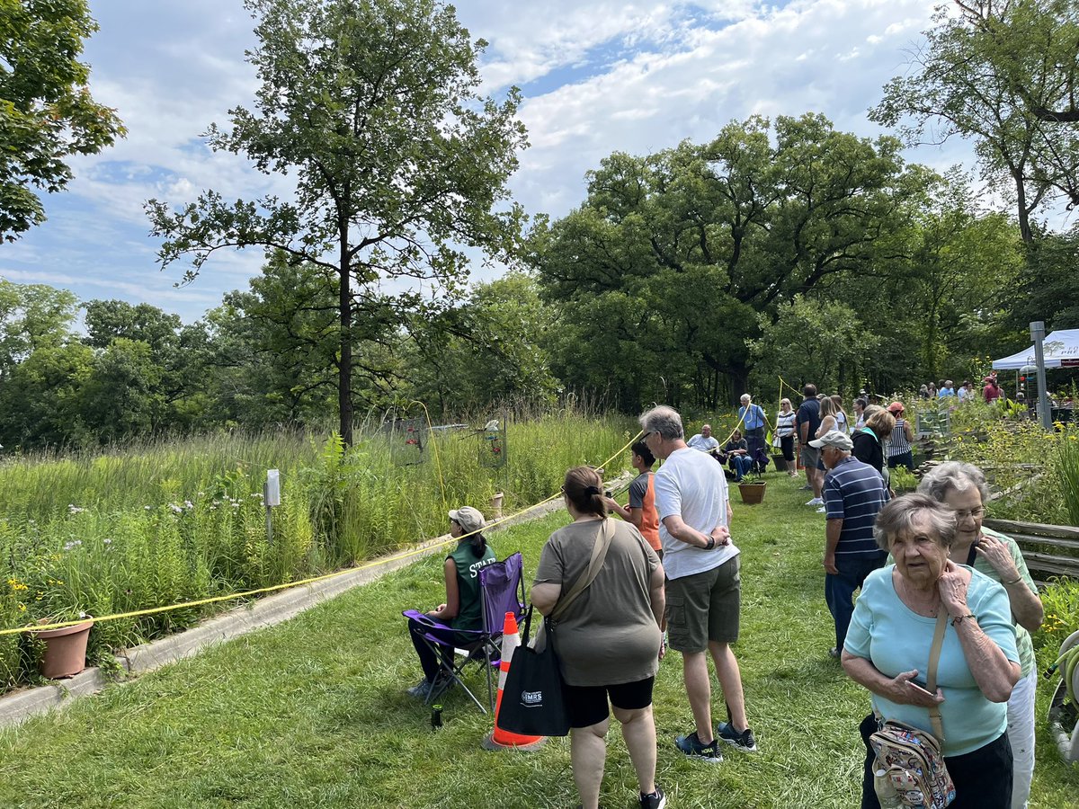 ArnoldRandallFP's tweet photo. The Hummingbird Fest is happing right now!  Come join us. https://t.co/h6lgeEWUiI