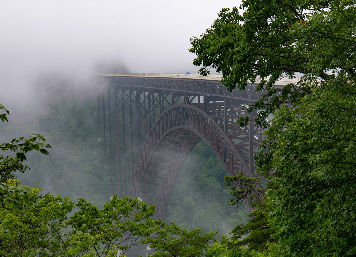 Jassnight's tweet photo. Happy #WorldPhotographyDay —sorry a day late. #photography #landscapephotography #newrivergorgenp https://t.co/4uj5CuruB7