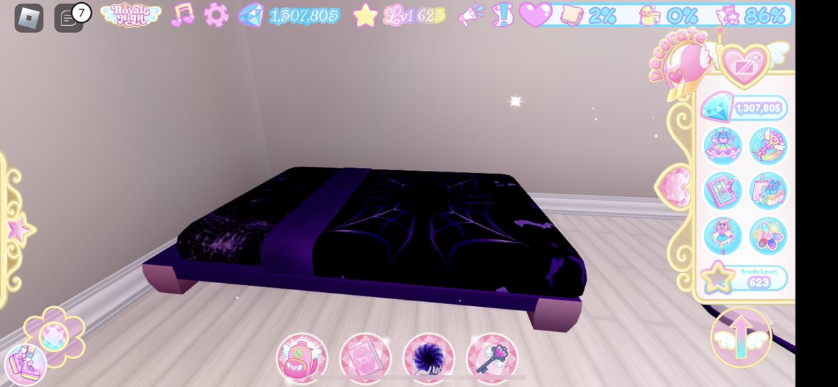_Arloooo's tweet photo. @RoyaleLunaa Best bed you could ever need! 6.5k diamonds spent on this bed 🪄 https://t.co/ZGxwWedj8v