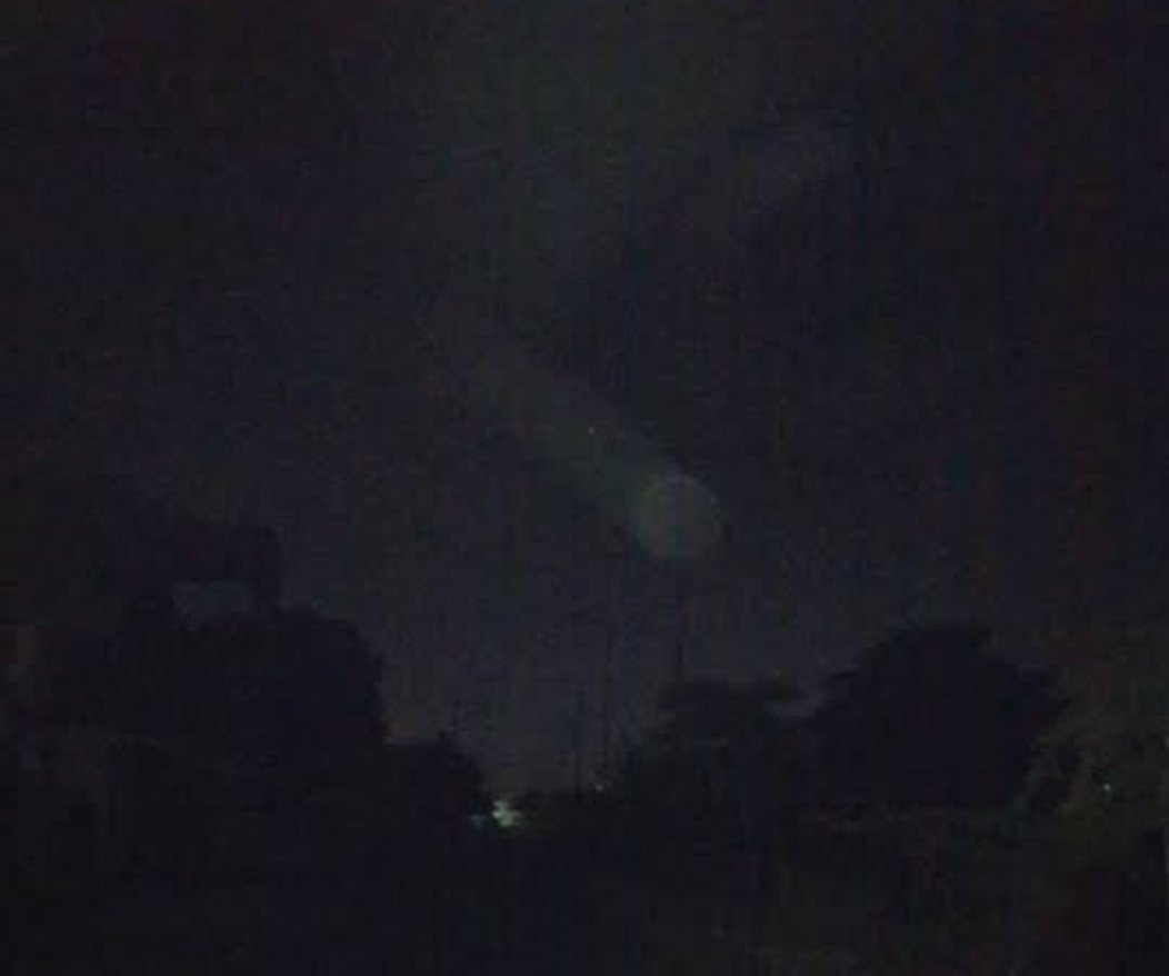 #नर्वल_तहसील के साढ़ सबस्टेशन के कस्बा साढ़ में छाया अँधेला,10 मिनट की बिजली 2 घण्टे की कटौती,आखिर इतनी बिजली कटौती क्यों की जाती है.?18 घण्टे की जगह मात्र 6से 7 घण्टे मिल रही ग्रामीणों को बिजली,जिम्मेदार ध्यान दें..!!
<a href="/aksharmaBharat/">A K Sharma</a> <a href="/CMOfficeUP/">CM Office, GoUP</a> <a href="/dvvnlhq/">Dakshinanchal Vidyut Vitran Nigam Limited</a> <a href="/UPPCLLKO/">UPPCL</a>