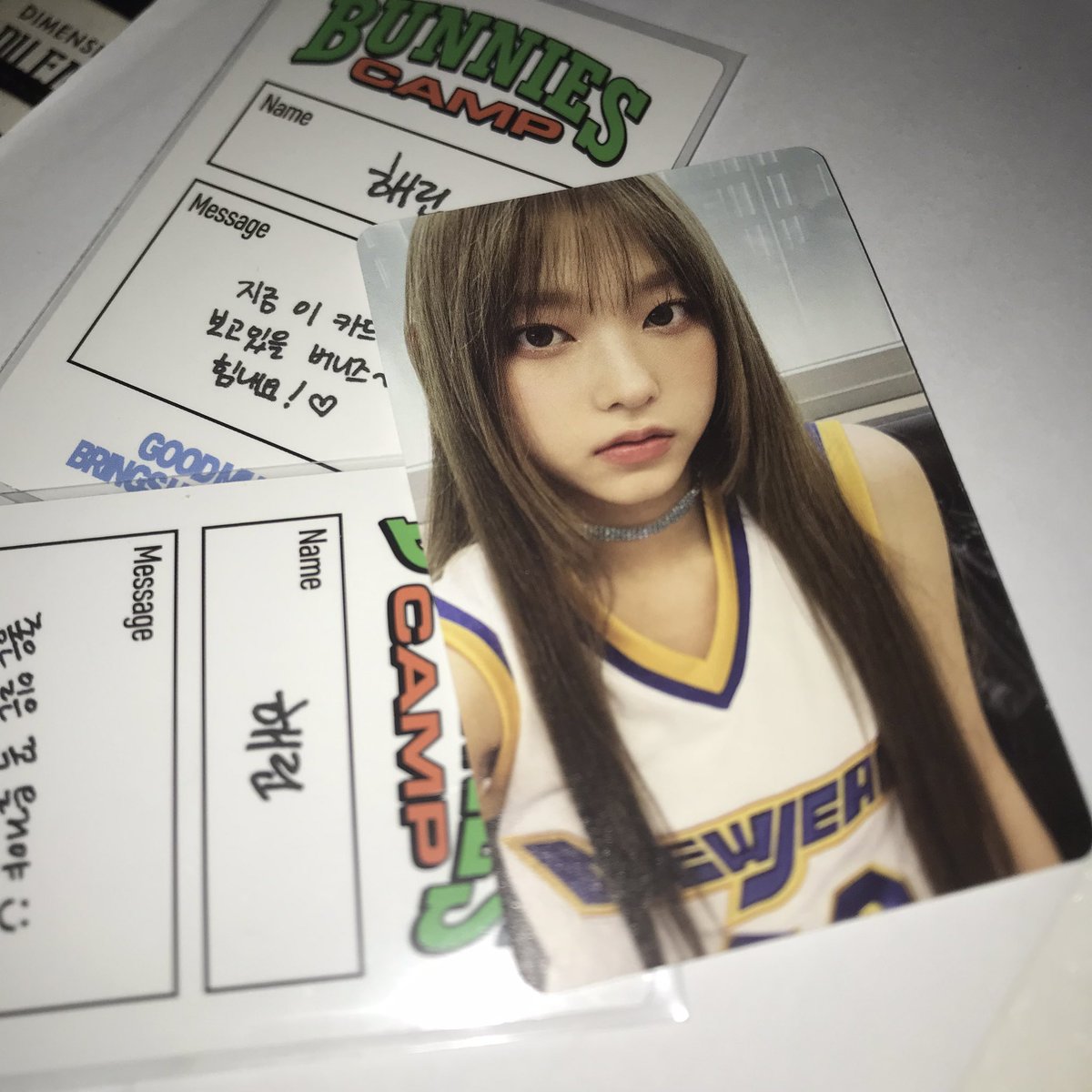 kaelparcels's tweet photo. ﹙#kaelmails﹚
╰ from : @LuckyBunny0920
hello ! thank you so much for selling me haerin jersey TINGI my prio so much, haerin came home to me safely, also for hassle free transaction, ‘til our next one !
#LuckyTokkiProof ⭐️ https://t.co/0VPSBBA6Um