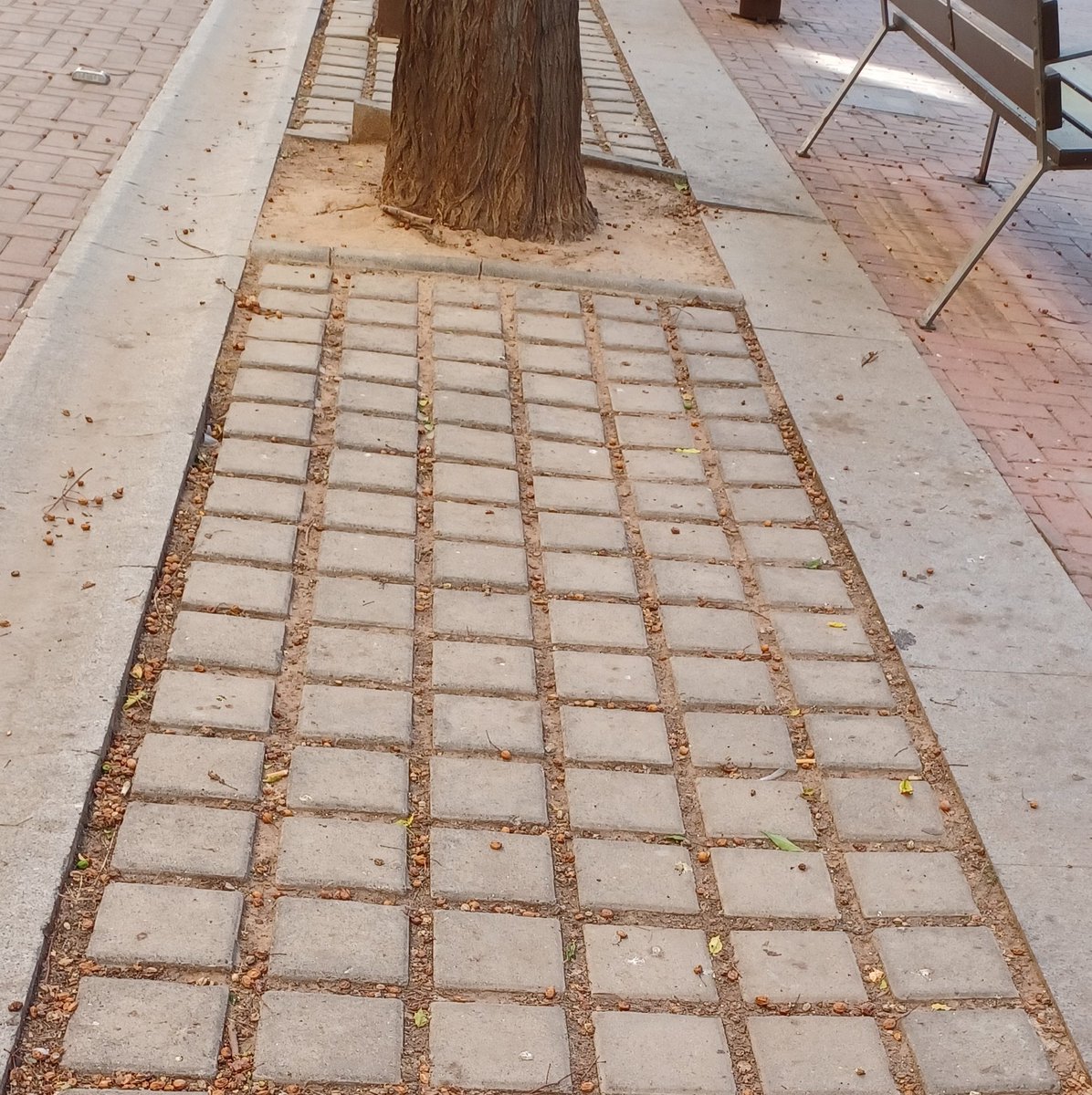 No es perfecto pero es una opción para permitir accesibilidad manteniendo cierta permeabilidad.