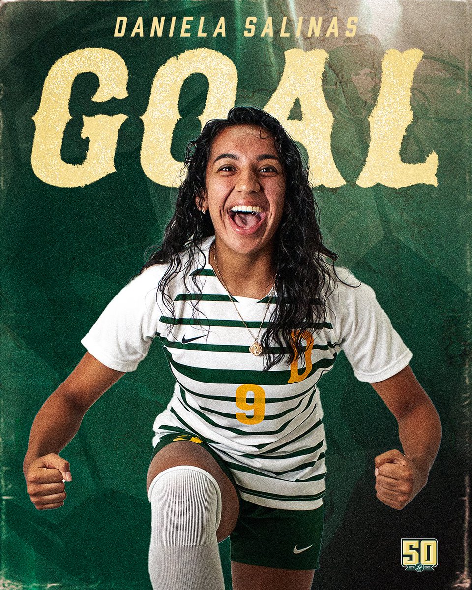 🚨𝙂𝙊𝙊𝙊𝙊𝘼𝘼𝘼𝘼𝘼𝙇𝙇𝙇𝙇𝙇🚨
Daniela Salinas scores off an assist from Alicia Rey to give the Drovers a 1-0 lead in the 17th minute!
#DroverNation🐎 x #BleedGreen