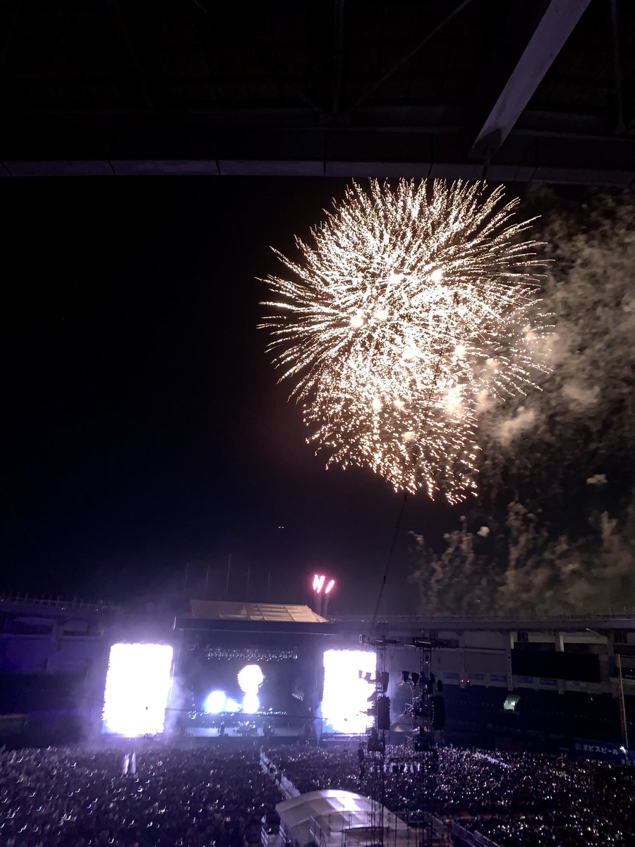 26another's tweet image. #ELLEGARDEN #ZOZOマリンスタジアム 最高すぎた！感情が溢れ出して自分でも引くぐらい泣いた。号泣。カッコよすぎだよエルレ！ずっとチケット落ちまくってたから、行けたの本当に奇跡だった。感謝しかない！ありがとう！
生きてて良かったー！