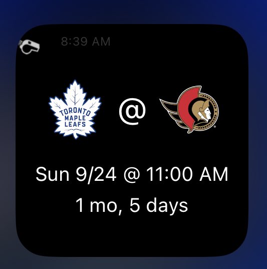 kaaywaaaaa's tweet photo. so close but so far away still 😌 got hockey withdraws real bad this summer https://t.co/nL8iW9Aa07