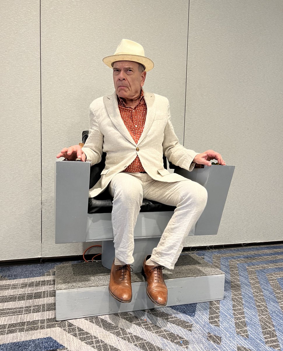 RobertPicardo's tweet photo. Seizing command of my weekend. https://t.co/iTjzGbtOS9
