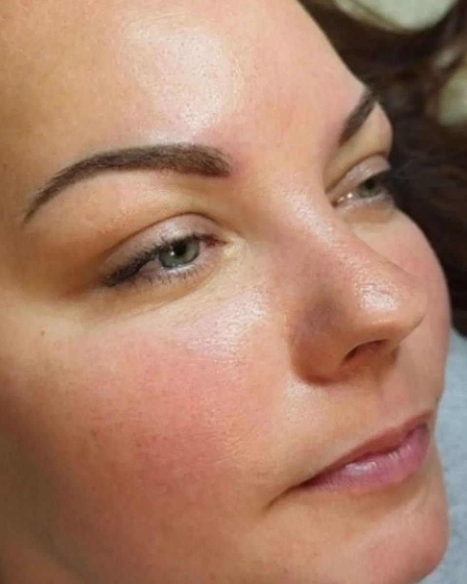 #powderbrows  😍  #blumebeautylounge #barriepowderbrows #barriebrows #barrieeyebrows #browsonfleek #love #brows #barriebusiness #barriehairsalon #newbrows  #barriesalon #fridayharbor #innisfilbrows