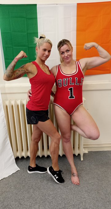 Fun day at the studio with the amazing Heidi! And hi five to the guy that took us both on 🤣💪👍 xxx #doubletrouble<a href="/tag/doubletrouble"class="tags"><span>#doubletrouble</span></a><a href="/tag/sessionwrestling"class="tags"><span>#sessionwrestling</span></a>