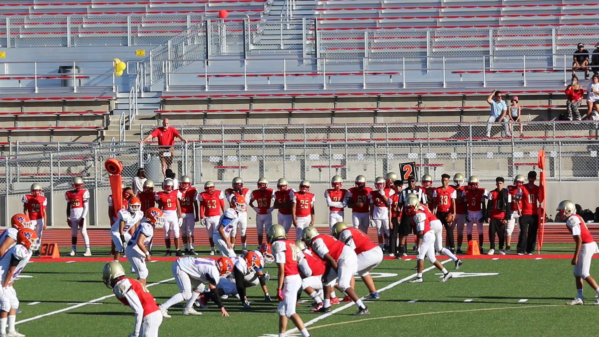 JhonasPinkard's tweet image. 1st game soph szn, #edgerusher, DE/DT got work on all sides D/O/Specials teams! #utility Strong D Gave up 0pts! #keepgrinding @_WHSFootball_ @TheAcornSports @805HSFB @latsondheimer @EliavAppelbaum @Coach_Power_805  @MaxPreps @247Sports @DlineCoachEd @mark_serve