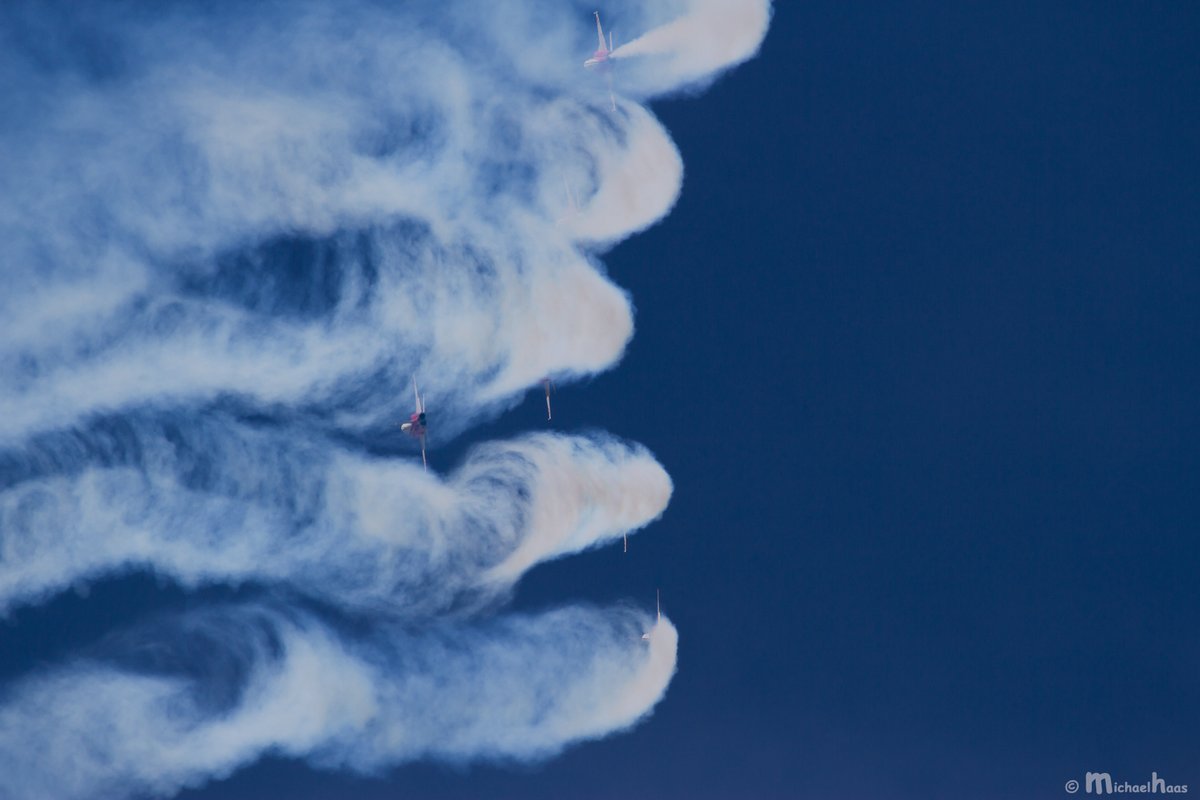 airplanepics_ch's tweet photo. #patrouillesuisse #tigerf5 beim Training am Freitag 18.08.23 #CONNECTED23 #ZRH #VBS https://t.co/StAXEscQh7