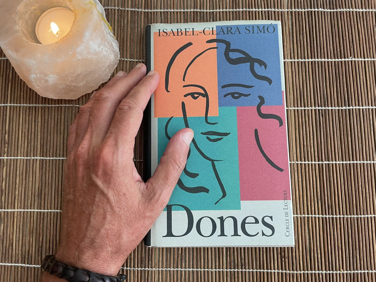 joanferrr's tweet image. Nova lectura amb “Dones”, de la nostra estimada Isabel-Clara Simó… #lecturesdestiu 📚