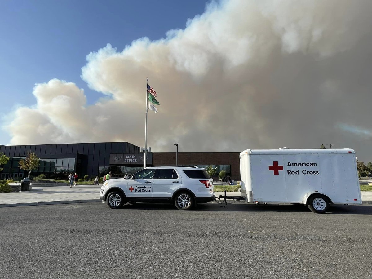 #WaWildfires Updates
(8/19/23, 8:30 a.m.) Multiple fires in eastern WA have forced thousands to evacuate. Red Cross shelters are open to support:

📍Spokane Falls Community College
3410 W Whistalks Way Spokane, WA

📍Riverside High School
4120 E Deer Park Milan Road Chattaroy, WA