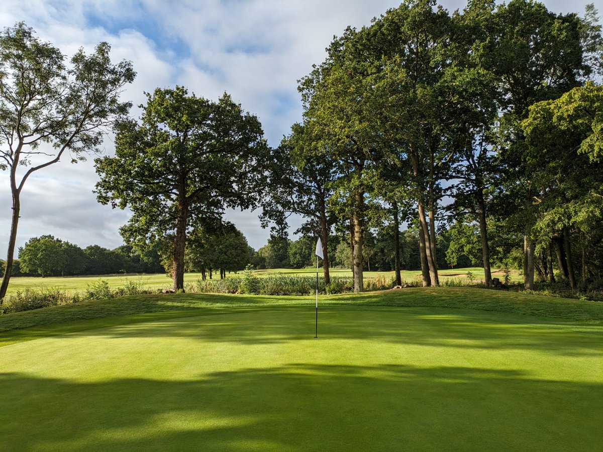 NickDowe's tweet photo. Great set up today from the guys for the Club Champs at Poult Wood Golf Course @tmactiveleisure. Really happy with how the course has continued to improve throughout the season. https://t.co/enAOneKcb4