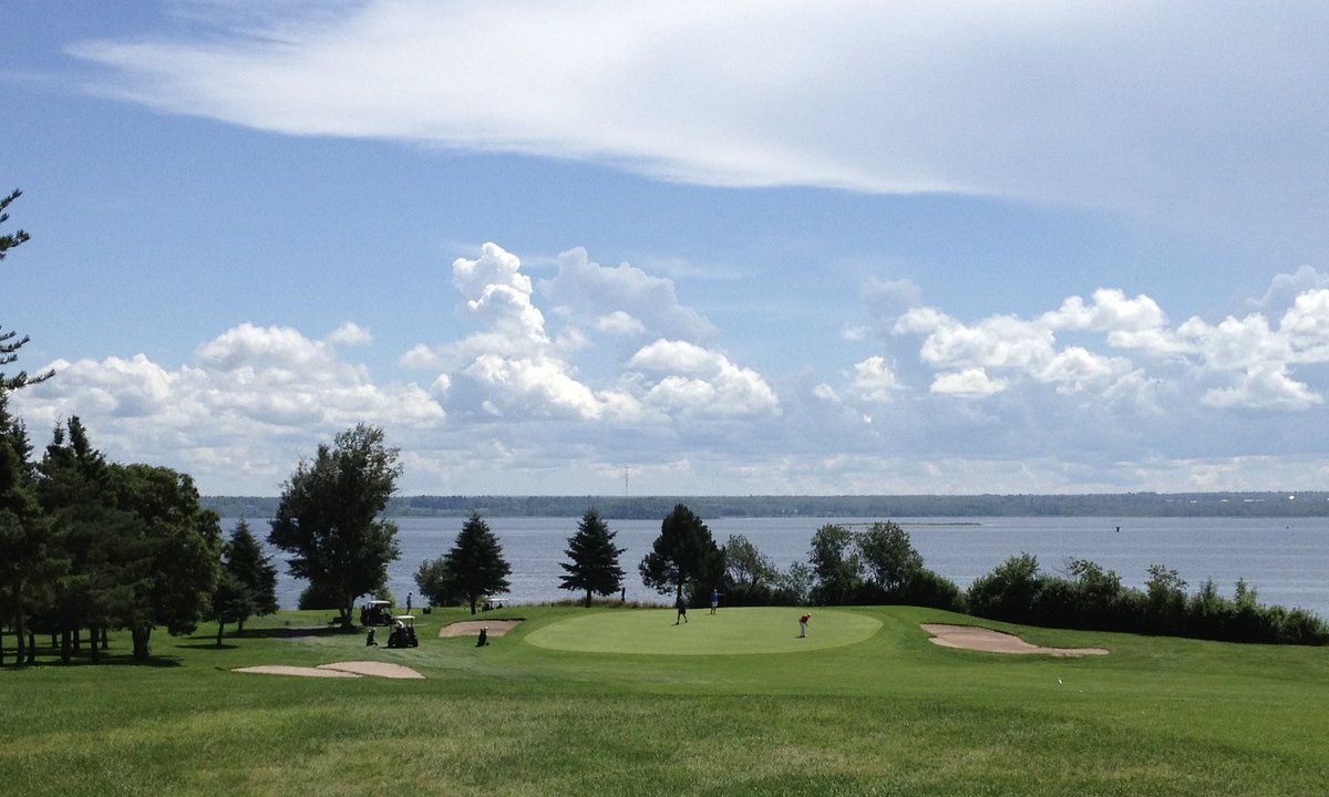 East coast golfing for a week with my dad @GowanBraeGolf