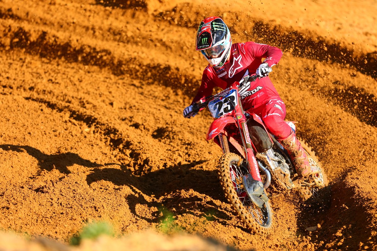 RMFantasySX's tweet photo. Here are your Top 5 Qualifiers at Budds Creek!
1. Jett Lawrence
2. Chase Sexton
3. Adam Cianciarulo
4. Jason Anderson
5. Dylan Ferrandis
#motocross #buddscreek #rmatvmc #rmfantasymx https://t.co/ZUrNWHLV77