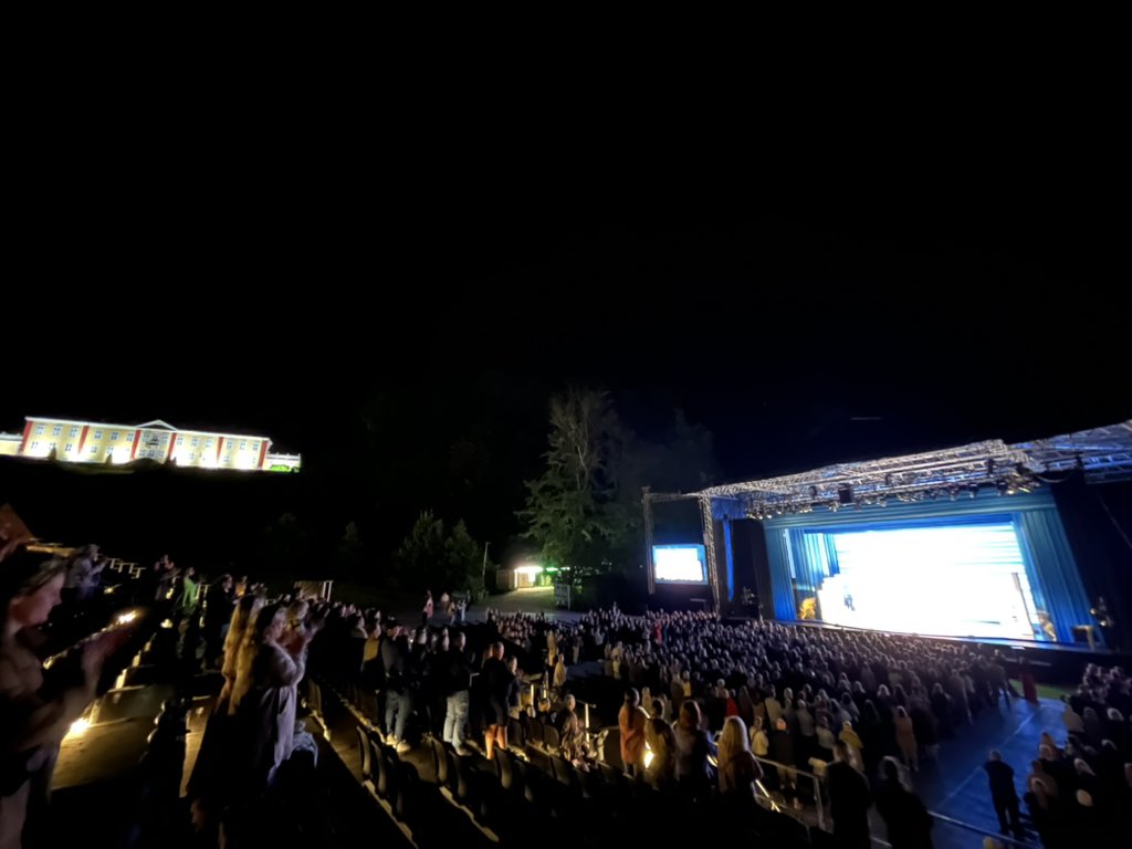 Final few in this stunning venue <a href="/MammaMiaMusical/">MAMMA MIA!</a> #MammaMiaTour