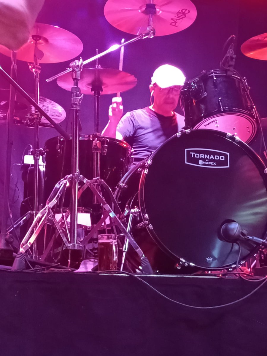 4 de copas tweet media