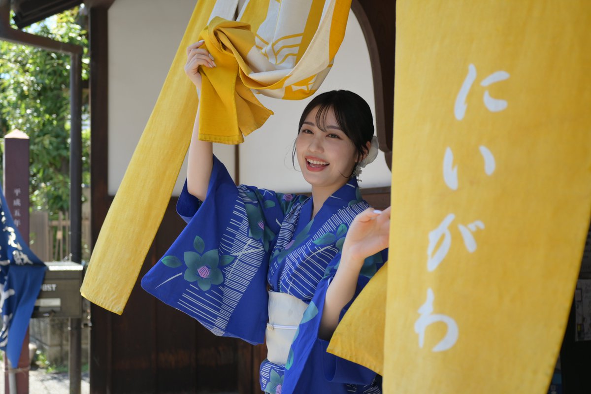 momonga_mie's tweet photo. 凜々花　@lilicamiel
mer撮影会 in関西　@mer_photokansai

いらっしゃいにいがわ温泉ここですよ
（妄想です

#凜々花 #mer撮影会 #ももんが #川柳 #モデル #撮影会 #お散歩ポトレ #ポートレート #ポートレート好きな人と繋がりたい #写真好きな人と繋がりたい #mer浴衣まつり2023 https://t.co/yY8J7bt7sA