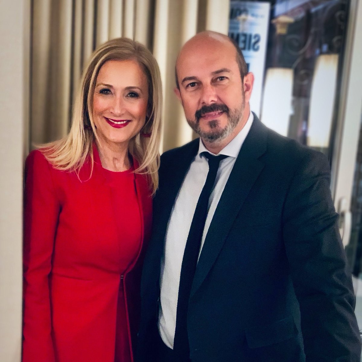 Cristina Cifuentes tweet media