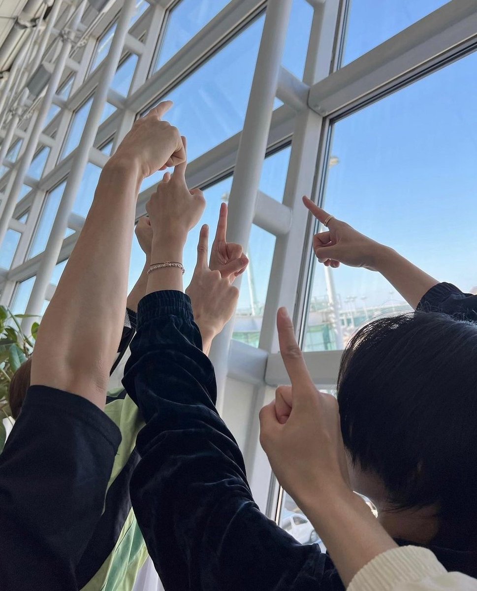 realriization's tweet image. ੈ✩‧₊˚ 𝚁𝙸𝙸𝚉𝙴 𝚊𝚜 𝙾𝙽𝙴 .•✰.*•.

#RIIZE #라이즈