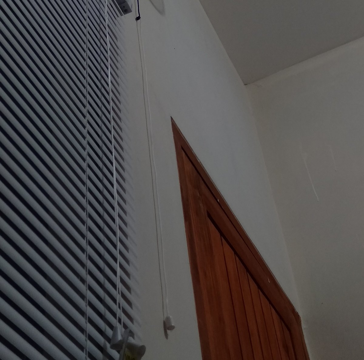 scriptseas's tweet image. back to reality 😢👍