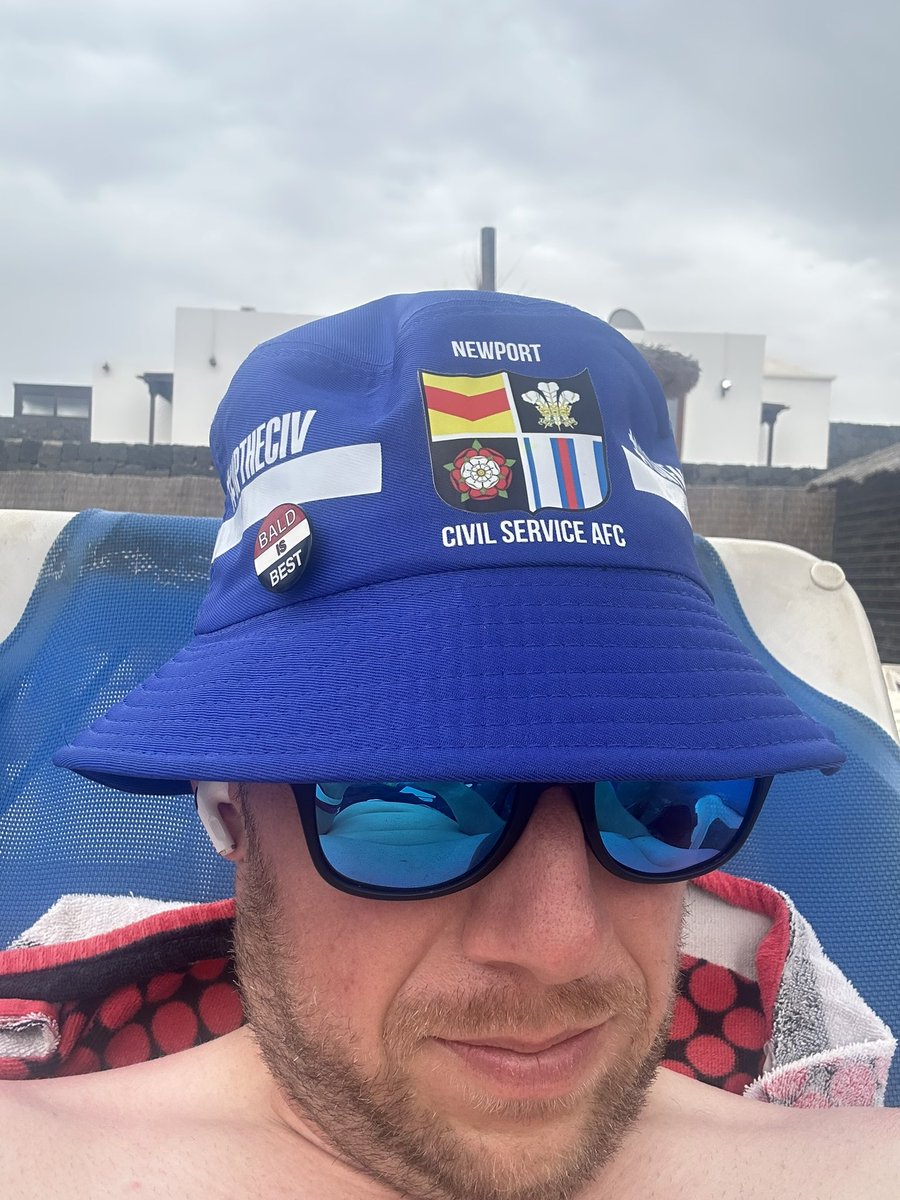 J4m90's tweet photo. Maybe missing the season opener but still supporting @newportcivil on holiday #UpTheCiv #CivilFamily π https://t.co/twKE5ioAWs