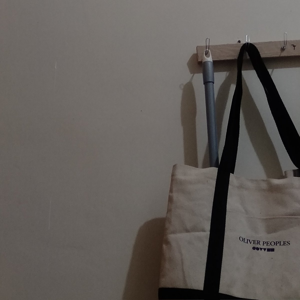 scriptseas's tweet image. back to reality 😢👍