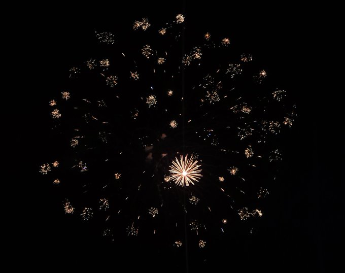 「1girl aerial fireworks」 illustration images(Latest)