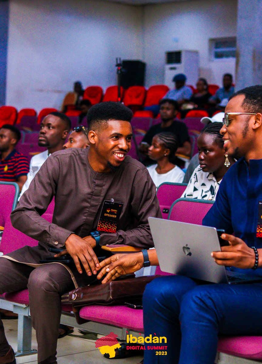 ibadantechhub's tweet photo. Thumbs up๐ to @BookFisayo for a mind-blowing presentation on Agricultural Technology
#Ibadandigitalsummit2023 #IDS23 #IBTH https://t.co/cqdahoU6Rt