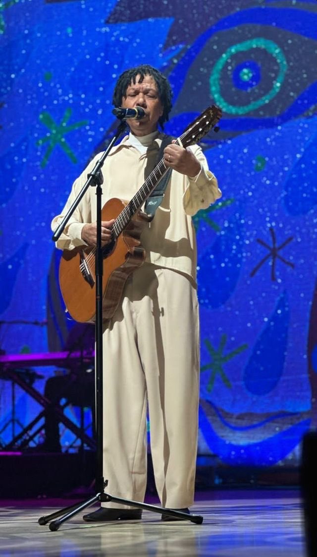 RXtZNdeTf2brS34's tweet image. ＃好きな曲を貼って寝る
＃Djavan🇧🇷

今夜も良い夢を🙇🏻️🏝🍹
おやすみなさいませ😴💤

Djavan - Sabes Mentir
🎧 youtu.be/E3PJtsY1wmo