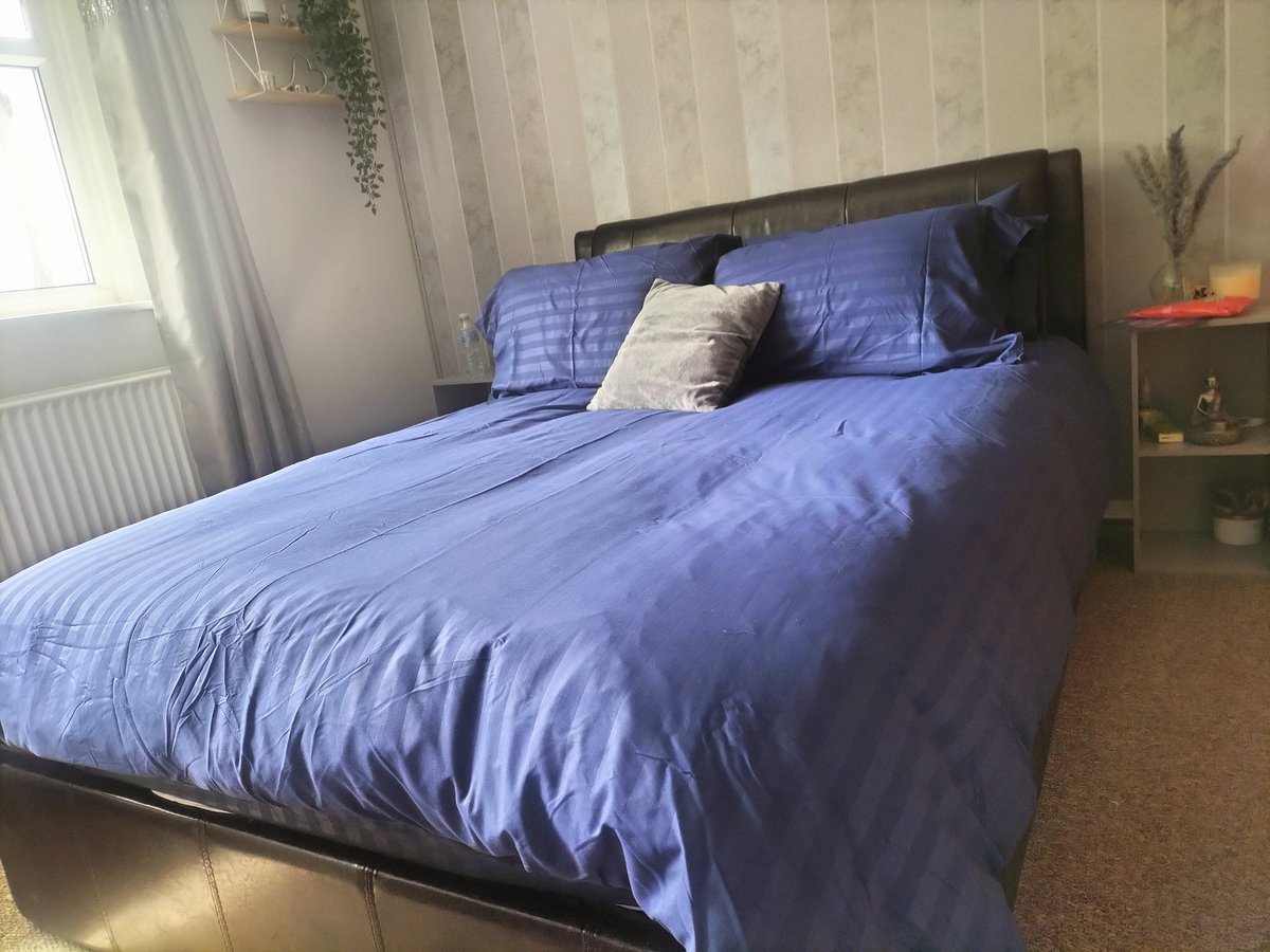 Oh I can't wait to go to bed tonight
New <a href="/SimbaSleep/">Simba Sleep</a> hybrid pro, 
Lights out at 7pm 🤣
