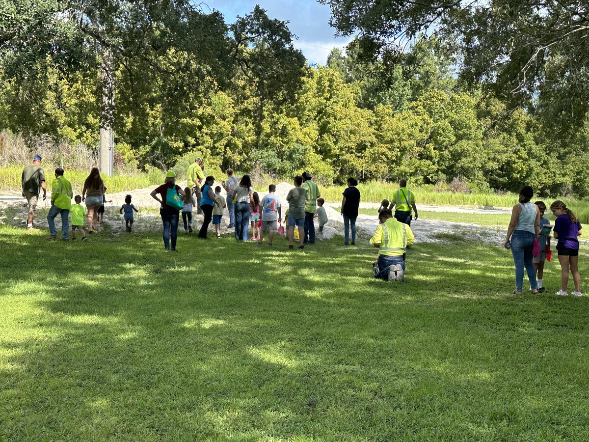 Very happy to welcome all of our families to join us during our bring your kid to work day ⁦<a href="/CEMEXBrsCement/">CEMEX Brooksville</a>⁩ ⁦<a href="/Cemex_USA/">Cemex US</a>⁩ , lots of fun😄👏👍