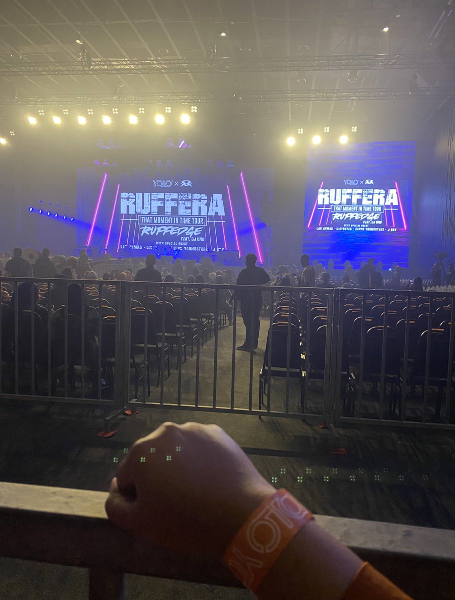 MataBesarO_O's tweet photo. Barricade yow haha I'm in 😎
#Ruffedge #RUFFERA https://t.co/R7RWOul1AW