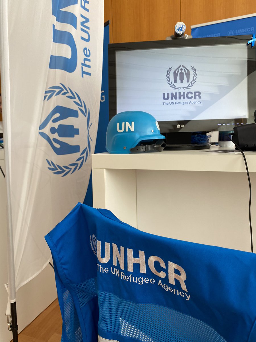 Wir danken heute am #WorldHumanitarianDay allen humanitären Helferinnen &amp; Helfern für ihren Einsatz für Menschen in Not. Persönliche Einblicke aus ihrer Arbeit geben sie heute &amp; morgen i. Europasaal <a href="/AuswaertigesAmt/">Auswärtiges Amt</a>! #TdoT23 <a href="/Welthungerhilfe/">Welthungerhilfe (WHH)</a> <a href="/HI_Deutschland/">Handicap International DE</a> <a href="/UNHCR_de/">UNHCR Germany</a>