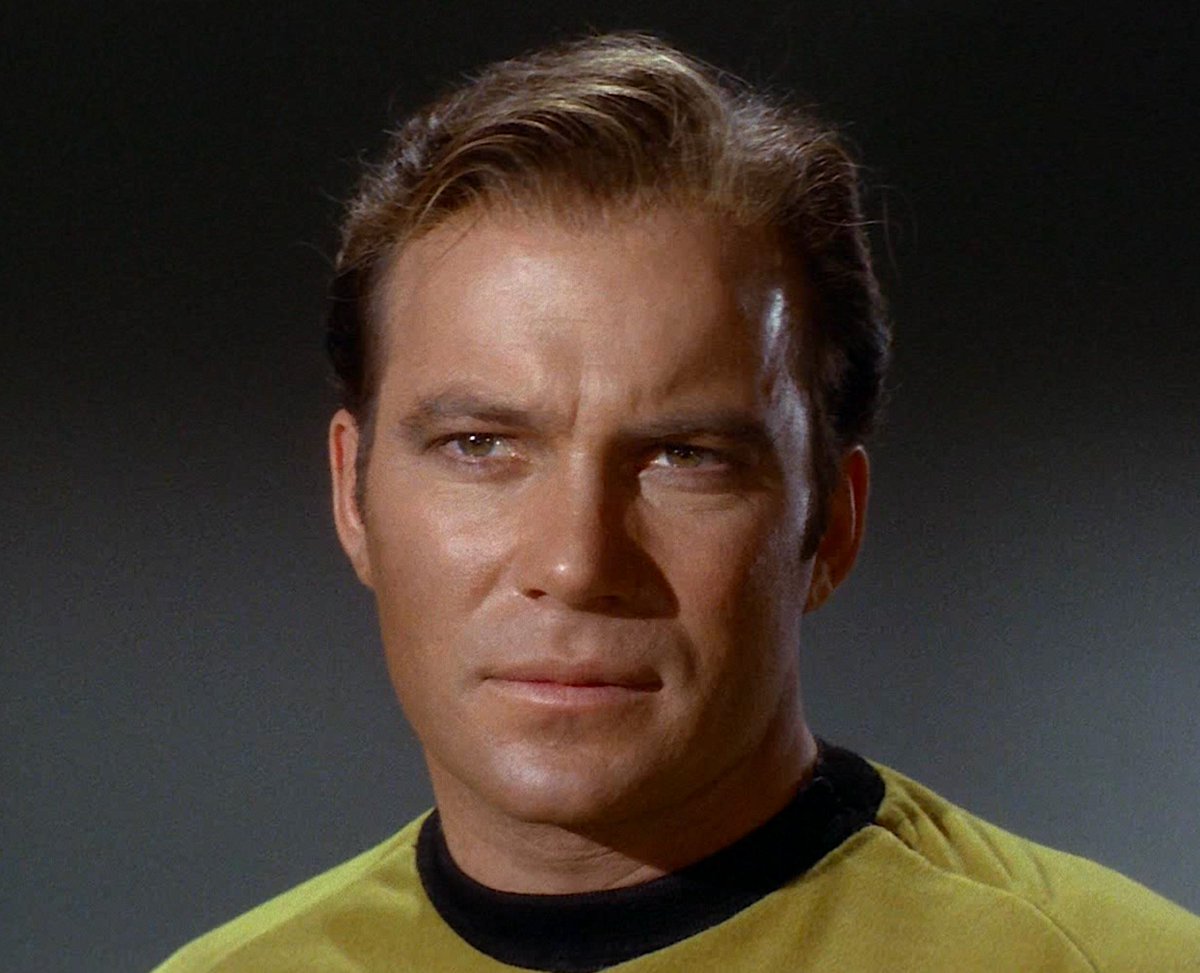 RetroBasis's tweet photo. Schaue gerade Star Trek - die originalserie. So schaut Kirk gefühlt in jeder dritten Folge. 😂Totale: https://t.co/3gApnmabHW