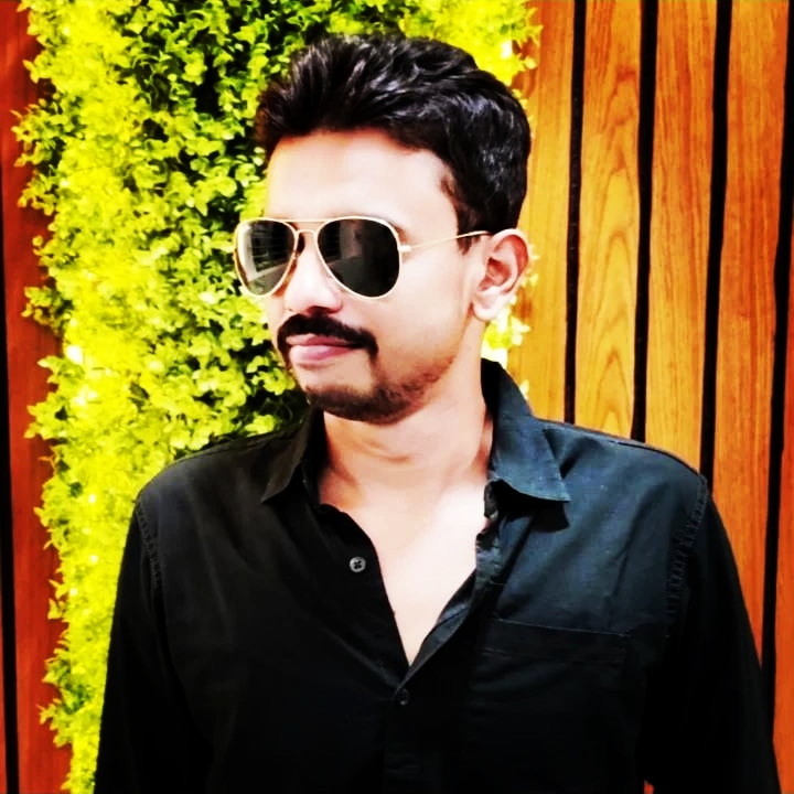 SabbiRahman10's tweet photo. look🤨🤨🤨 https://t.co/T92262WpnW