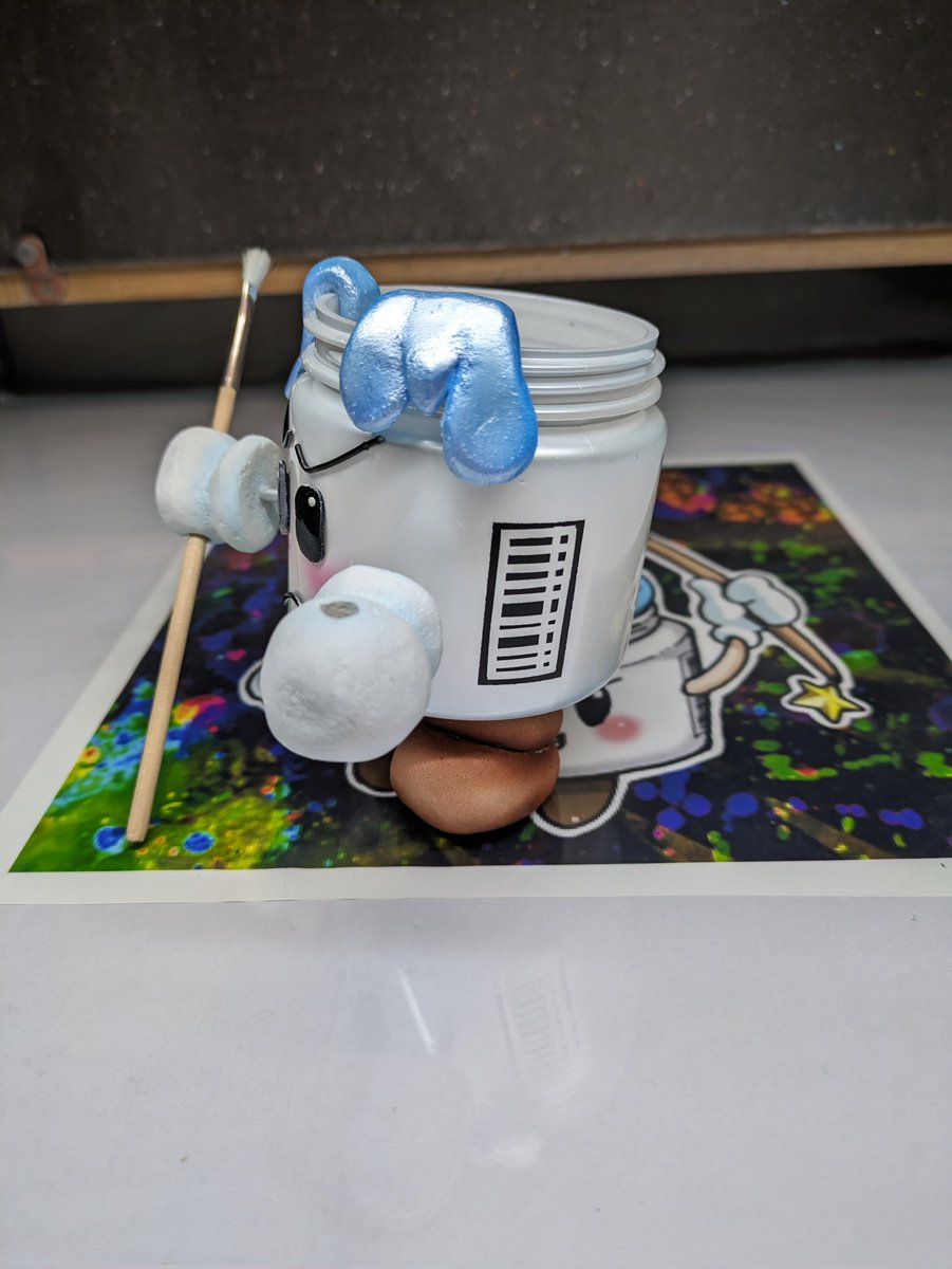 muchan_72's tweet photo. 完成！
トリョンくん ver.2.0

初代トリョンくんが疲れて来てたので新しいのを作りました(￣▽￣;)
Z世代トリョンくん完全w
クオリティは上がったけど手が大き過ぎましたw
まぁいいか(*´罒`*) https://t.co/oPmvZ9P5Ot