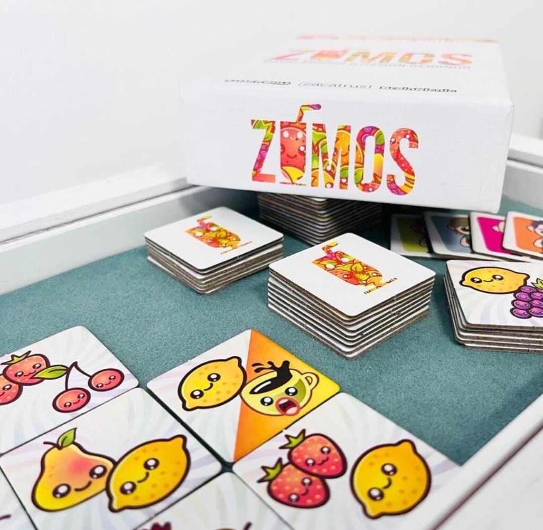mesasparajuegos's tweet image. Zumos @BrainPicnicNews on a #TinyTable