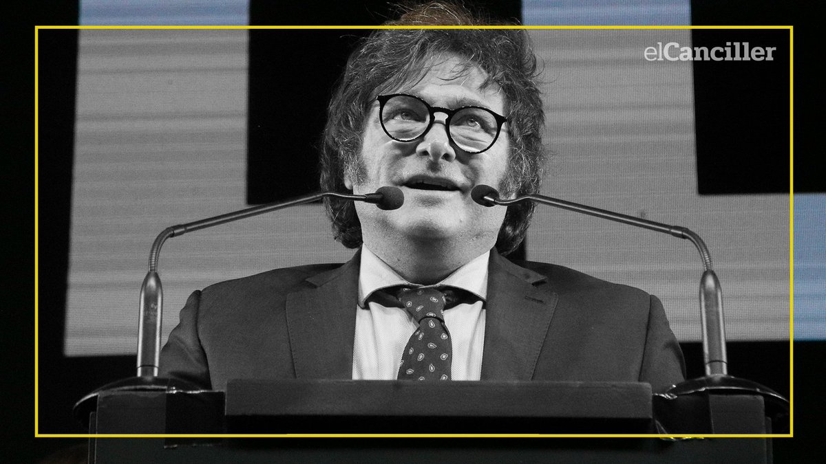 elcancillercom's tweet photo. [AHORA] Milei anticipó que, en caso de ser Presidente, le ofrecerá a Macri "un rol destacado" como "representante de la Argentina" en el mundo, por encima de la Cancillería, para "abrir mercados". https://t.co/zg4g2oF6S9