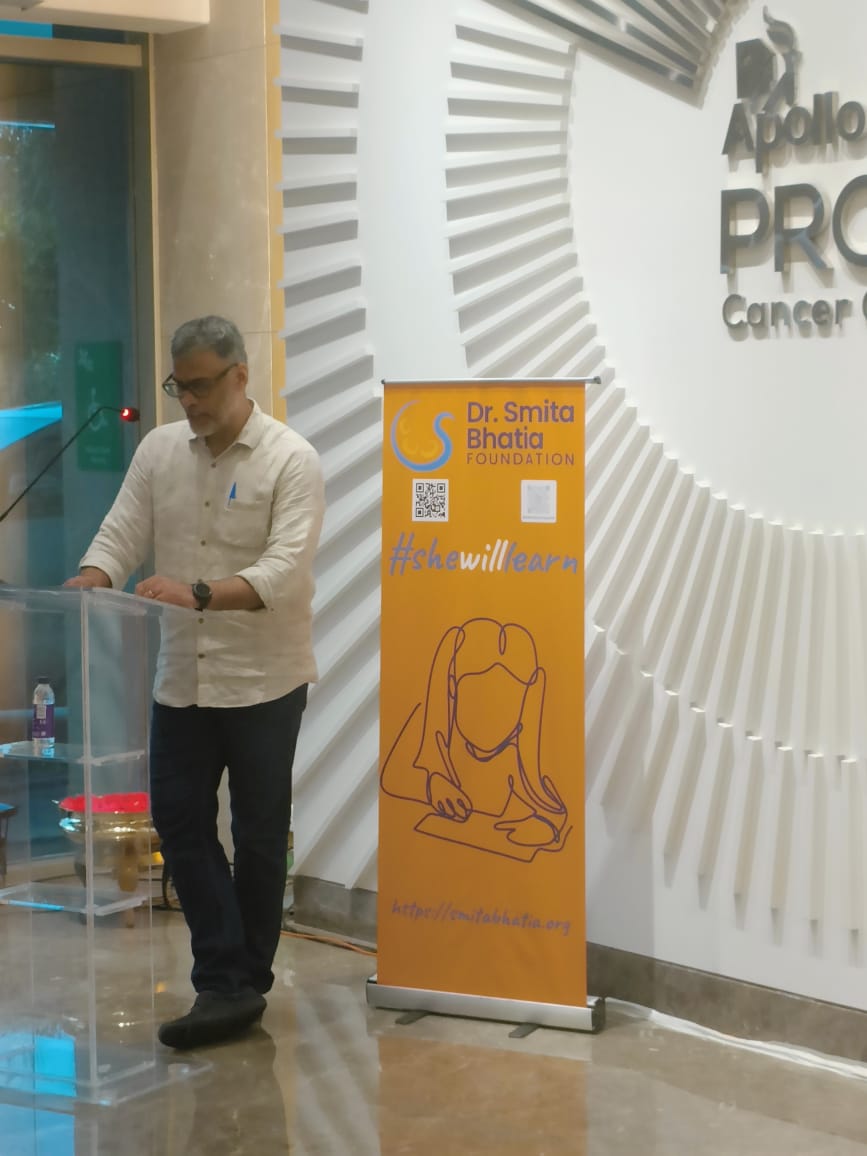ApolloProton's tweet photo. Mr. Mukund shared his experiences through his journey of launching Dr. Smita Bhatia Foundation and we express our gratitude for his and Dr. Smita Bhatia's presence
#artherapy #apolloproton #chennai #WinningOverCancer https://t.co/ZWolJuEAoa