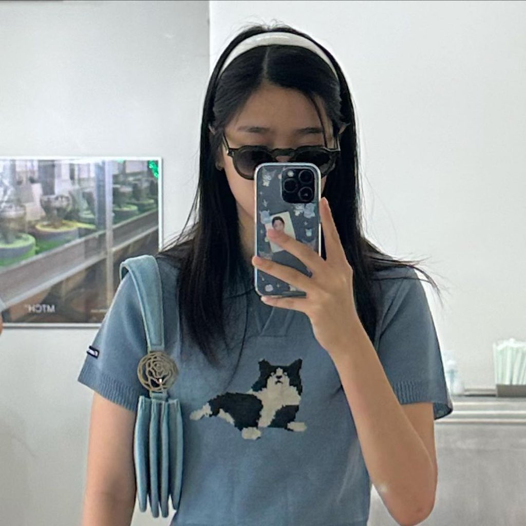 userasiah's tweet photo. tuty in her swag mode🩵✌🏻🐕‍🦺🍃 #tontawan_t https://t.co/xSVjvqKf4P