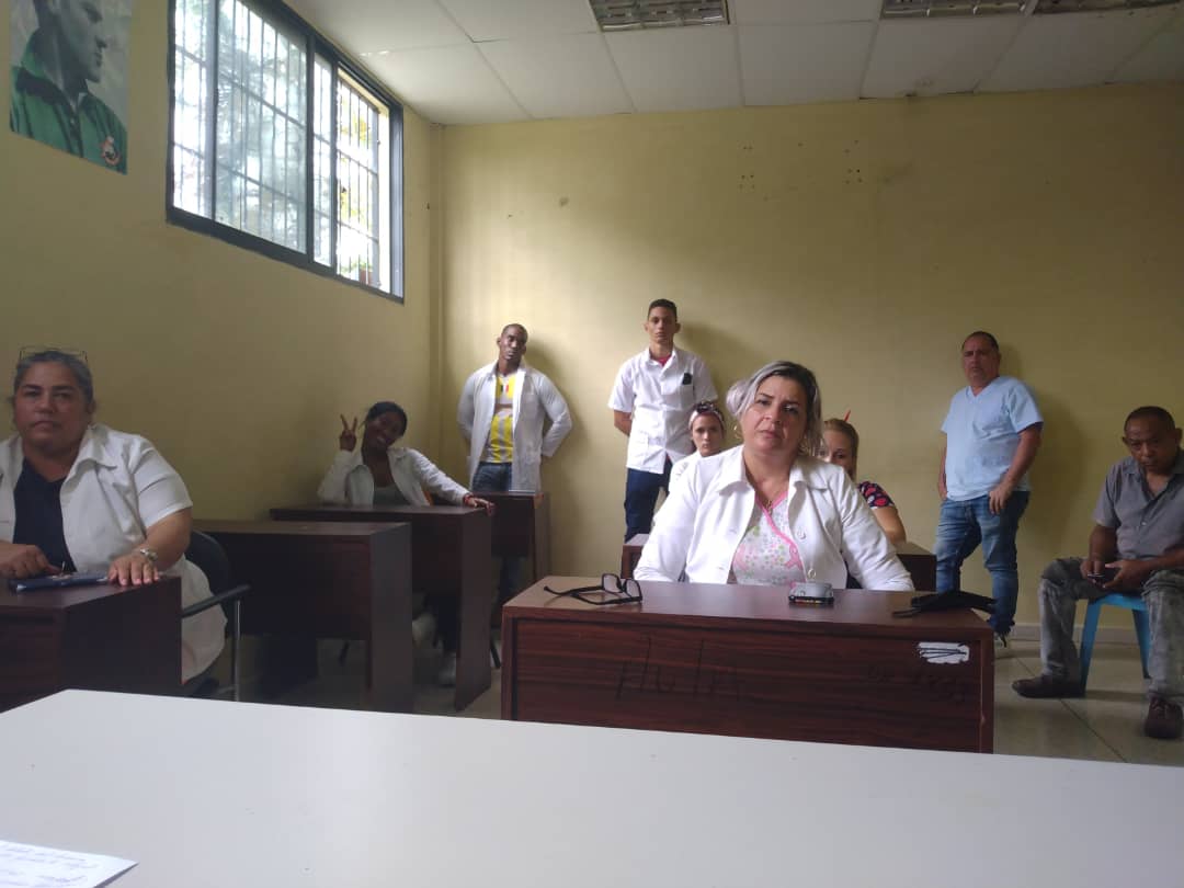 Discusión del discurso pronunciado por nuestro comandante Miguel Diaz Canel en el acto por el 70 aniversario de los asaltos a los cuarteles Moncada y Carlos Manuel de Céspedes.     <a href="/cubacooperaven/">Brigada Médica Cubana en Venezuela</a> <a href="/CatHDAmaya/">CAT Hernando Dionisio Amaya</a>