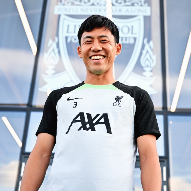 LFC's tweet photo. .@wataru0209 has been granted international clearance and will be included in today's matchday squad for #LIVBOU 🙌