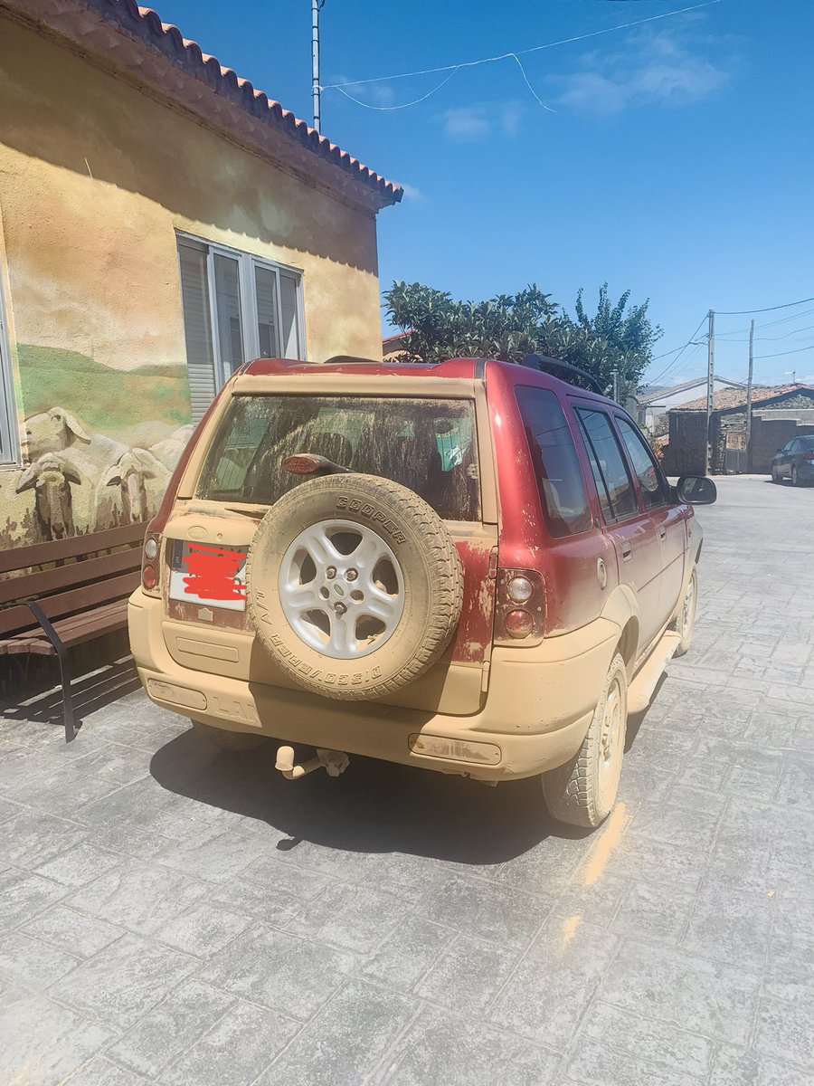 lapeloparrus's tweet photo. De rally por el carrascal #Aliste  #SummerVibes  #DakarenGrisuela 🤣🤣🤣🤣🤣 https://t.co/4GDorXZZH9