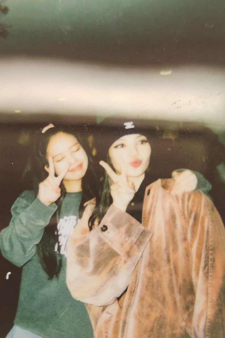 happy national couple’s day ♡